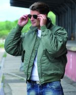 US FLIEGERJACKE CWU BASIC OLIV