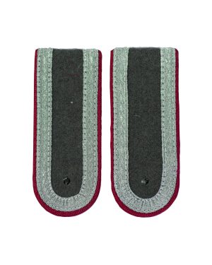 NVA SCHULTERKLAPPEN UFFZ.PASP.ROT