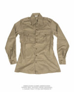 ITAL.KHAKIHEMD (S-M) NEUW.