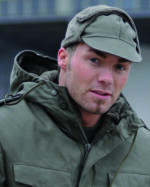 BW WINTERMÜTZE OLIV GEBR.