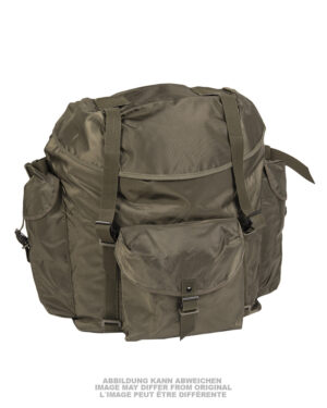 ÖSTERR.FELDRUCKSACK M.TRAGEGEST.OLIV NEUW.